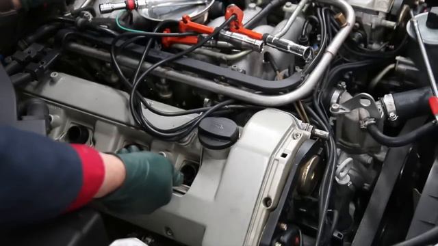 Mercedes M119 V8 Engine Inspection Part 6: Spark Plug Removal Inspection and Replacement