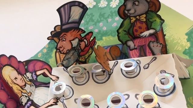 Алиса в стране Чудес смотреть онлайн