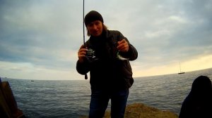 Смарида (spicara). Черноморский окунь на ультралайт. Морской джиг (Rockfishing) или рыбалка в Ялте.