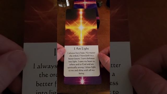 Unboxing of Healing Energy Oracle deck by Mario Duguay смотреть онлайн