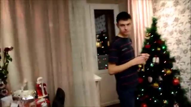 VlogMas #4|| Наряжаем ёлку смотреть онлайн