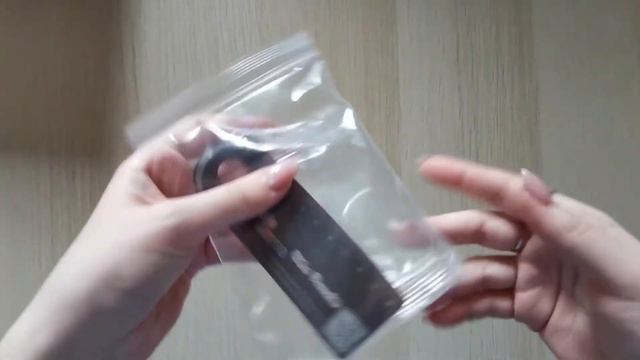 Puzzle Package from SM Ent. (슈퍼주니어-K.R.Y. (Kyuhyun)) | Паззлы (1000 шт.) - Распаковка смотреть онлайн
