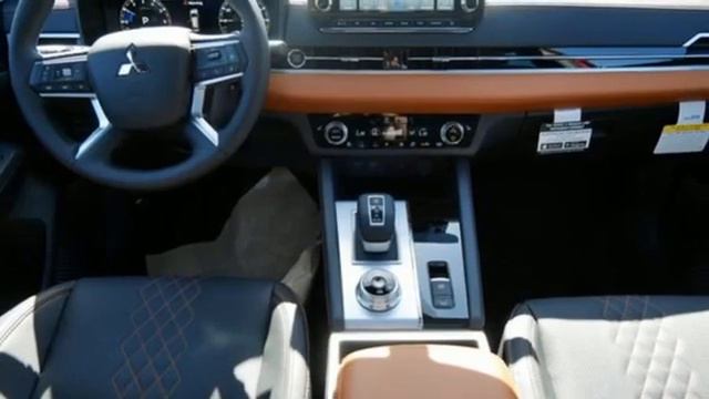 New 2023 Mitsubishi Outlander Saint Paul White-Bear-Lake, MN #WB8705 - SOLD смотреть онлайн