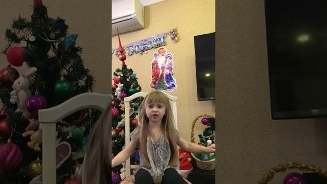 Ксения Сафонова .4 года . Мойдодыр . смотреть онлайн