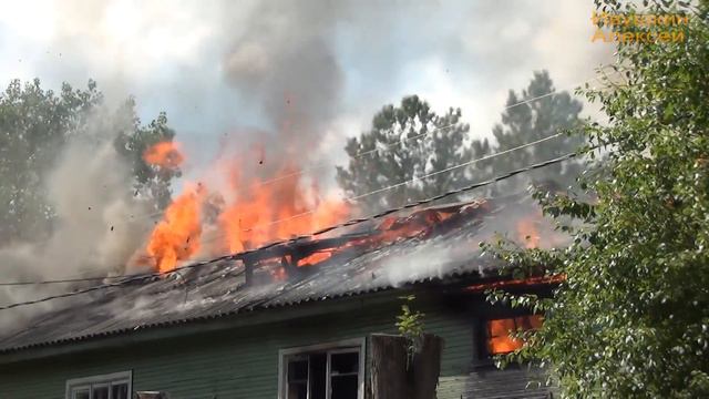 Пожар на Кирова: Волхов 2 июля 2016 смотреть онлайн