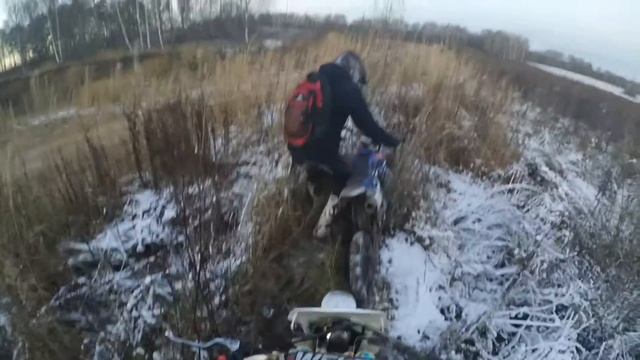 Покатушки на питбайках) Wels 140 and Kayo 125 смотреть онлайн