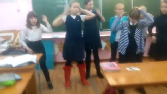 Школа номер 16 сошла сума смотреть онлайн