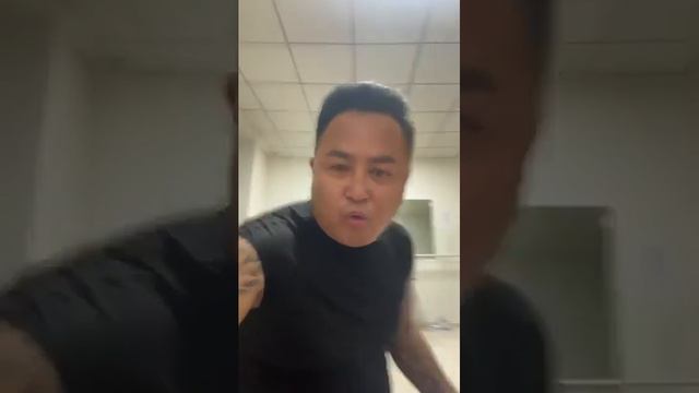 Дуучин В.Баттулга бухимдлаа смотреть онлайн