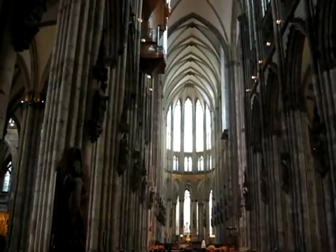 Звуки органа в Кёльнском соборе смотреть онлайн