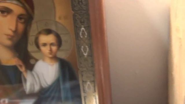 ЧУДО МИРОТОЧЕНИЯ ИКОН В ОБИТЕЛИ БОЖИЕЙ МАТЕРИ "Экономисса" смотреть онлайн