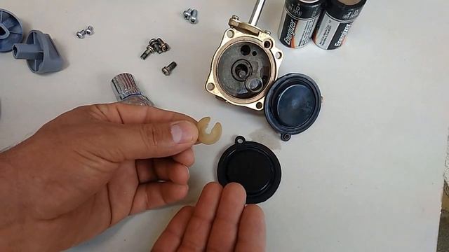 Calefon No Enciende, Diafragma Y Candado Rotos смотреть онлайн