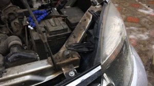 Замена лампочки ближнего света на Great Wall Hover H3