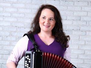 ? Концерт Натальи Галаховой/автор песен, баянистка, вокалистка