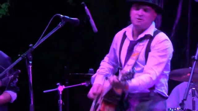 Красавчик'с Бэнд   Она не любит тебя