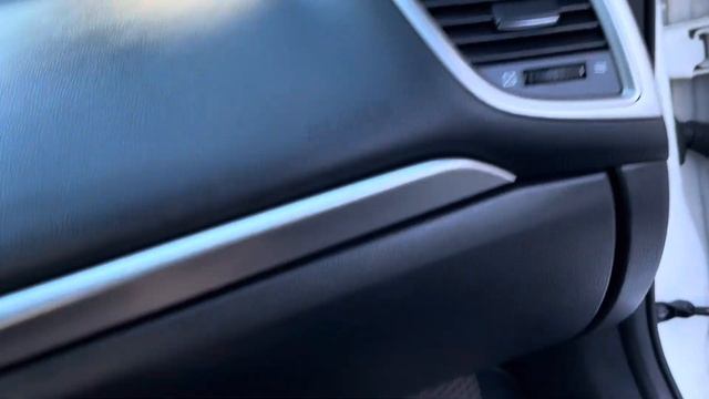 Mazda 3 phan tay điện tử , mẫu xe dáng đẹp hiện đại .. giá e để thấp hơn người ta ! смотреть онлайн