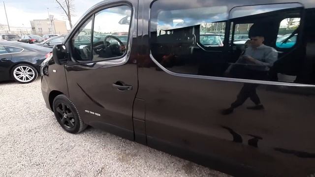 TopAuto Salon Samochodów Używanych prezentacja RENAULT TRAFIC смотреть онлайн