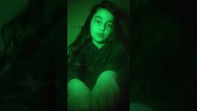 пожалуйста пишите в комментариях кто здесь живёт я хочу найти себе друга или подругу смотреть онлайн