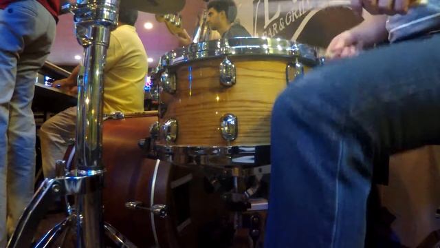 Red Clay - Freddie Hubbard (Recorded snippet from Zoom Q2n) смотреть онлайн