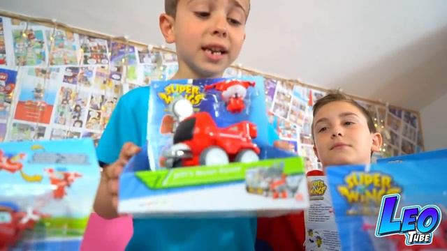 Leo Visita El Aeropuerto De Los Super Wings