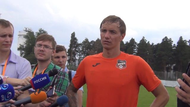 Роман Павлюченко. Интервью после открытой тренировки смотреть онлайн