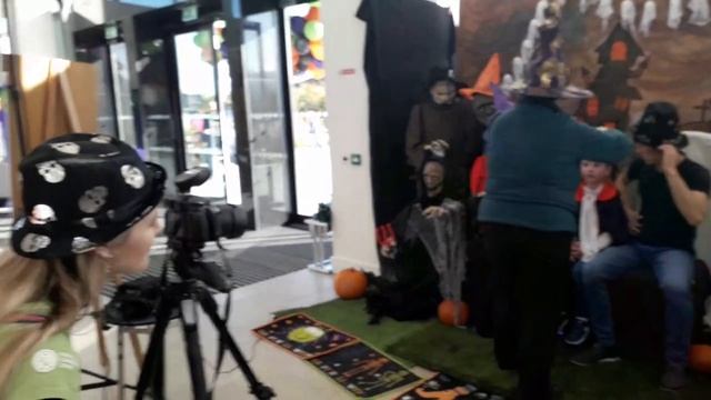 Ирландский Хэллоуин. В чём его смысл и на какой российский праздник он похож смотреть онлайн