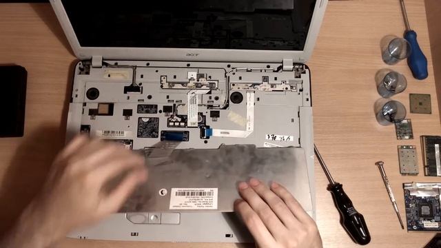 acer aspire 7520 disassembly смотреть онлайн