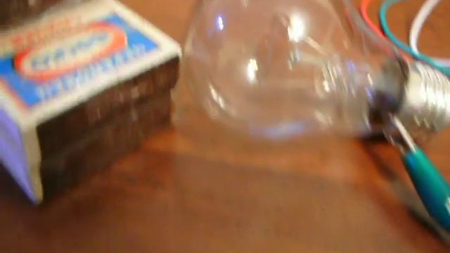 Красивый эффект в лампочке (NK292) смотреть онлайн
