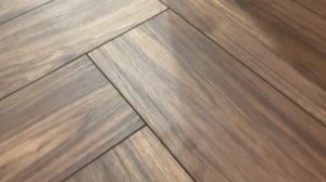 Ламинат французская ёлочка - без порогов - скрипит