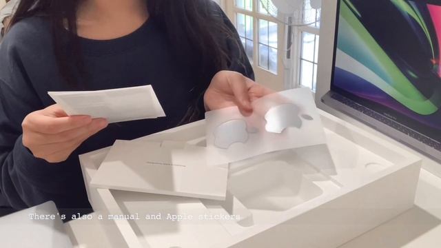 unboxing macbook pro m1 + accessories смотреть онлайн