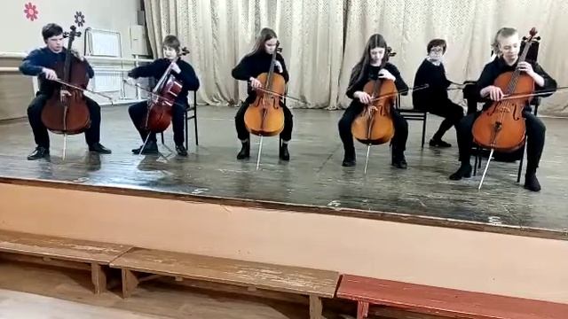 Ансамбль виолончелистов, З. Фибих"Поэма". А. Айвазян "Грузинский танец". смотреть онлайн