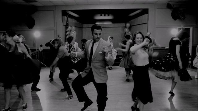 Let's Twist Again CHUBBY CHECKER (with lyrics) смотреть онлайн