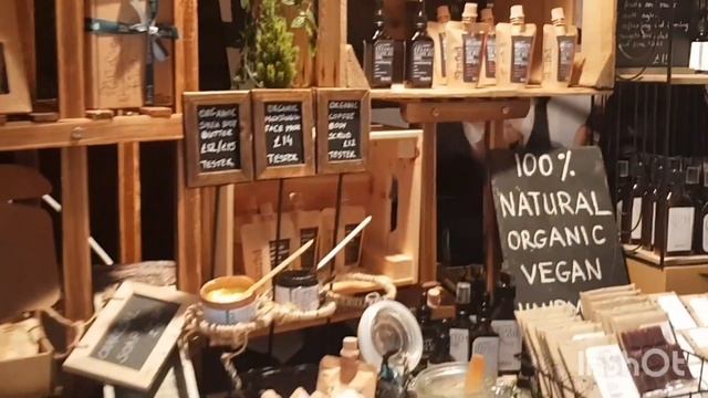 Ярмарка в Лондоне. Уличная еда. Разные сувениры. смотреть онлайн