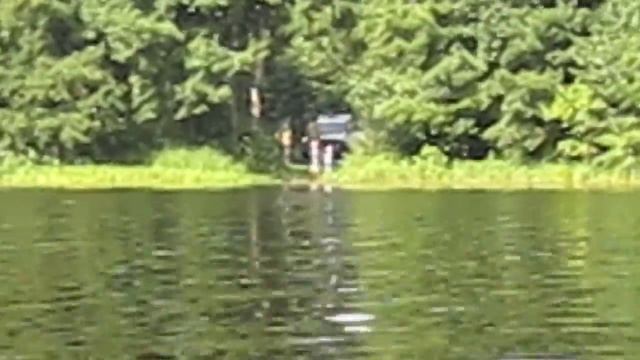 Звонок в 112 в ответ на угрозы прострелить борт у лодки. смотреть онлайн