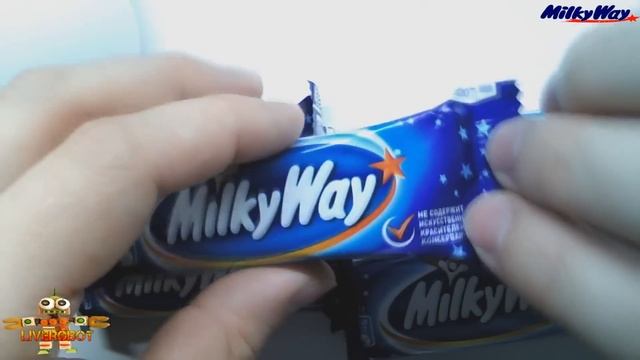 Распаковка и Обзор Еды Шоколадный Батончик "Milky Way" Набор Батончиков "5 Батончиков", 5 x 26 г смотреть онлайн