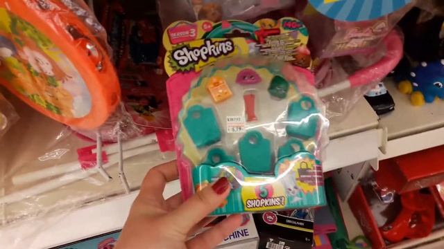 Супермаркет Халкиадакис глазами ребенка! Выбираем игрушки и еду. Малия, о.Крит, Греция. смотреть онлайн