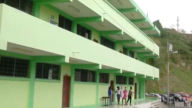 Universidad Luis Vargas Tores " Alma Mater de los Esmeraldas". смотреть онлайн