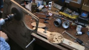 #Как вырезать круг в фанере. Центробор. Корончатые сверла.