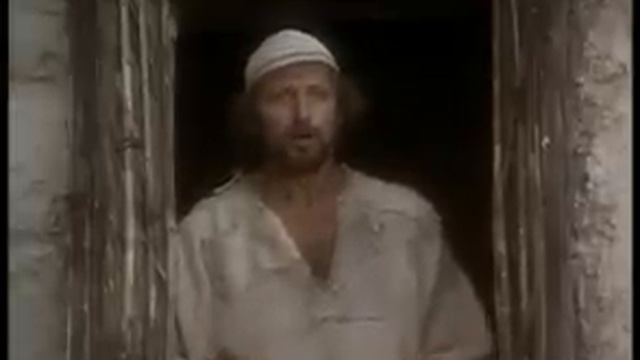 Monty Python - Life of Brian - Your're all different смотреть онлайн