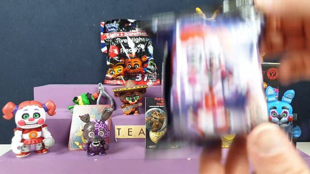 FIVE NIGHTS AT FREDDY FRIDAY! FNAF Halloween Movie Special! Funko Pop Trading Cards Stickers смотреть онлайн