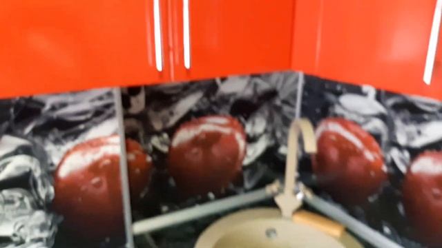 Кухня в хрущевке!!! Со стиральной машиной, и газовой колонкой. смотреть онлайн