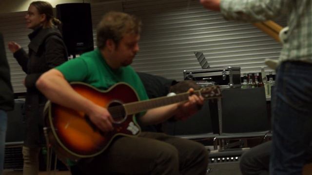 Slidin' on a Ibanez G10 смотреть онлайн