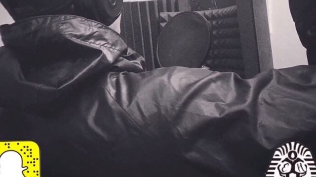 DNS Savage - Devil (feat. Black $hAdes) prod. by Empire House Production смотреть онлайн