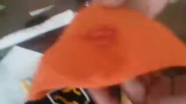 EMG ПОЛУЧИЛ ПОСЫЛКУ. смотреть онлайн