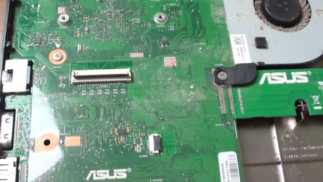 КАК ВКЛЮЧИТЬ НОУТБУК БЕЗ КНОПКИ ВКЛЮЧЕНИЯ ! НОУТБУК ASUS НЕ ВКЛЮЧАЕТСЯ смотреть онлайн