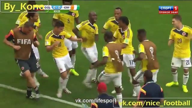 Колумбийцы танцуют после гола Hamesa смотреть онлайн