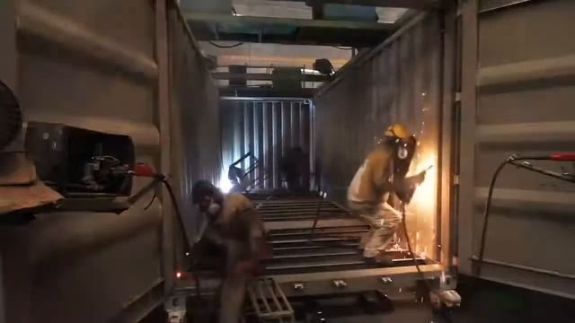Производство металлических морских контейнеров на 40 футов на англайском