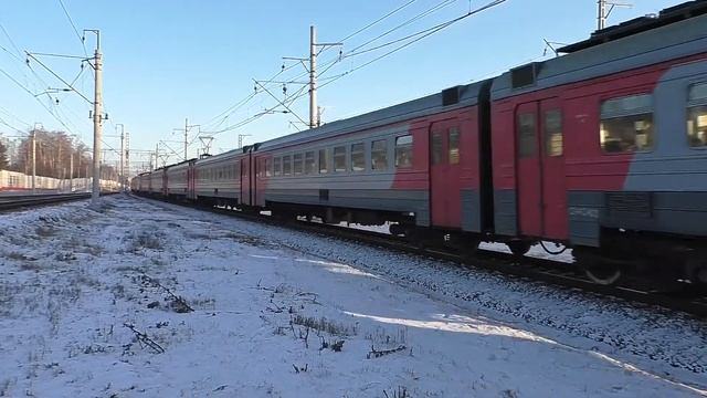 Электропоезд ЭД4М-0321 (ТЧ-4) пригородный поезд №6915 Петушки - Москва. смотреть онлайн