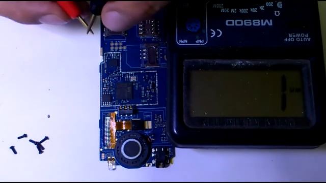 Philips Xenium E168 не включается попадание влаги. No power смотреть онлайн