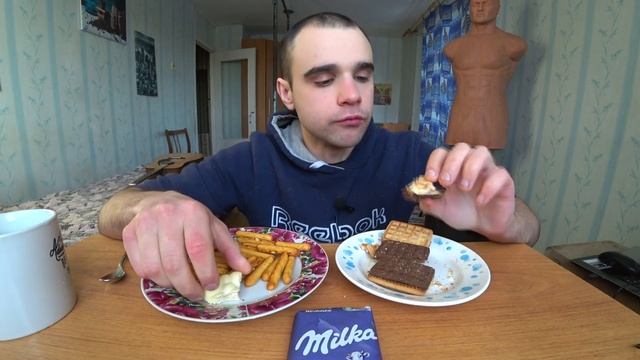 МУКБАНГ/АСМР ПЕЧЕНЬЕ/ ШОКОЛАД МИЛКА/MILKA/ ХЛЕБНЫЕ ПАЛОЧКИ/ ЧАЙ/СЛАДОСТИ/ДЕСЕРТ/ EATING/ASMR/Mukban