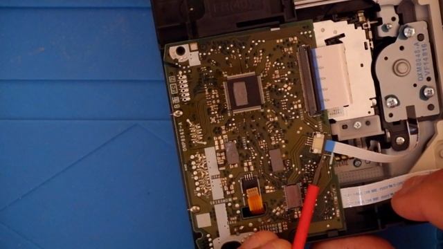 Come riparare lettore CD ROM e DVD ROM (no disk) смотреть онлайн